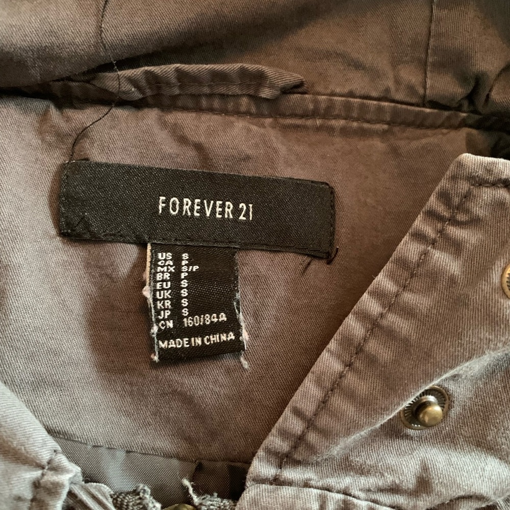 Forever 21 - Jacket - Small - Picture 3 of 3